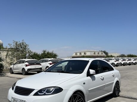 Daewoo Gentra 2014