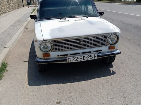LADA (VAZ) 21011 1980