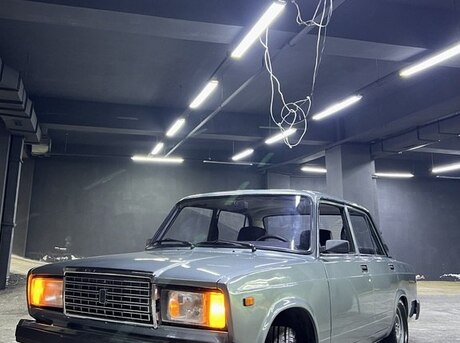 LADA (VAZ) 2107