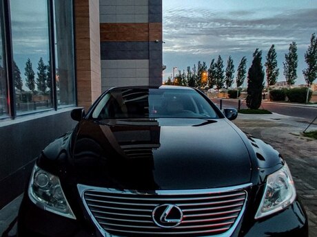 Lexus  2007
