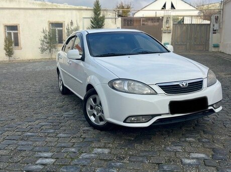 Daewoo Gentra 2014