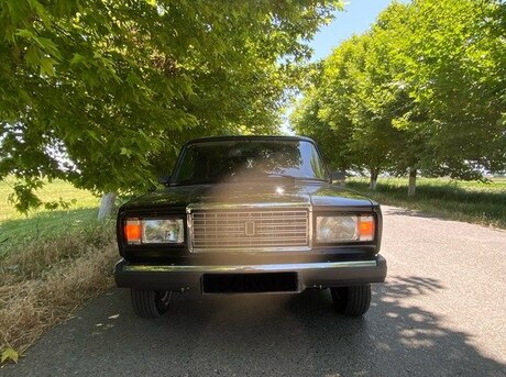 LADA (VAZ) 2107