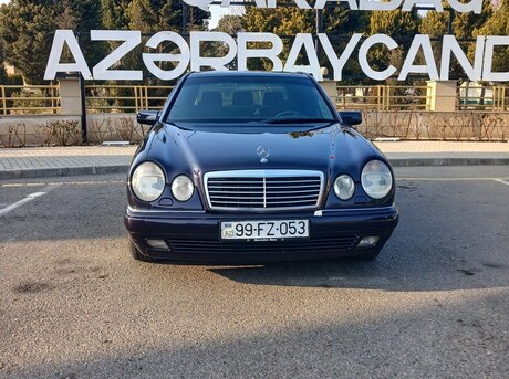 Mercedes E 220 1998