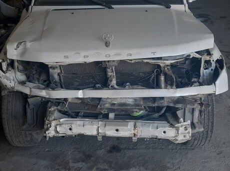 Mitsubishi Pajero io