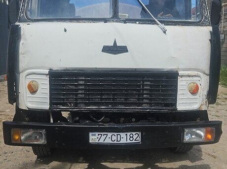 MAZ 5334