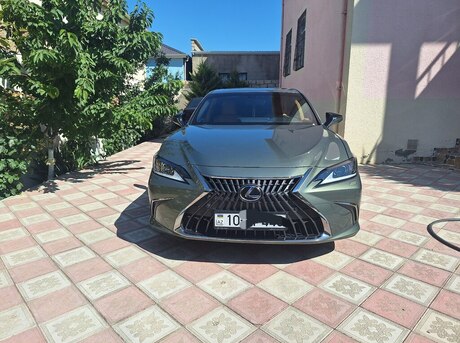 Lexus ES 250