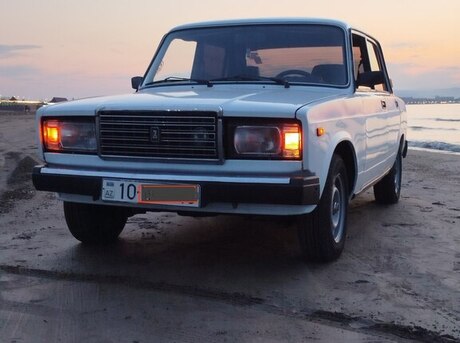 LADA (VAZ) 2107 2004