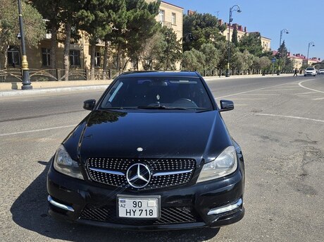 Mercedes C 250