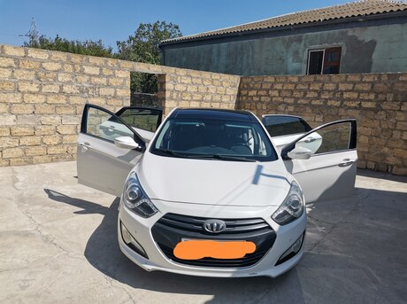 Hyundai i40 2012