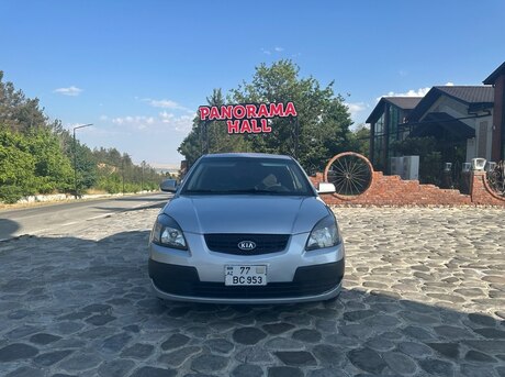 Kia Rio 2005