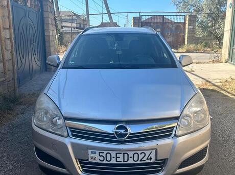 Opel Astra 2009