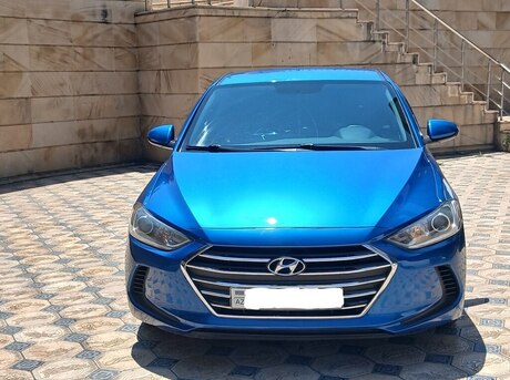 Hyundai Elantra 2017