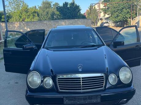 Mercedes E 220 d 1996