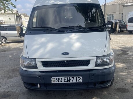 Ford Transit 2000