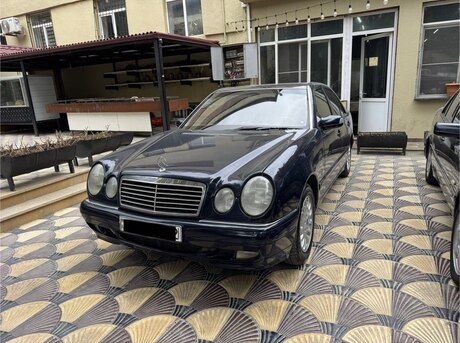 Mercedes E 220 d 1998