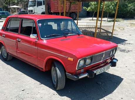LADA (VAZ) 2106 1982