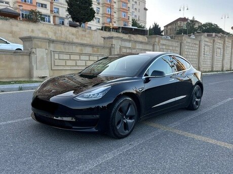 Tesla Model 3 2018