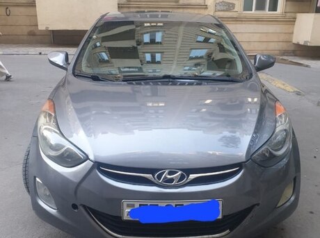 Hyundai Elantra 2013