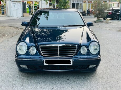 Mercedes E 240 2000