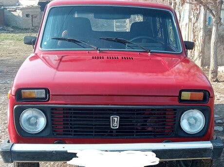 LADA (VAZ) Niva 1995