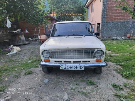 LADA (VAZ) 21013 1986