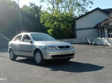 Opel Astra 1998