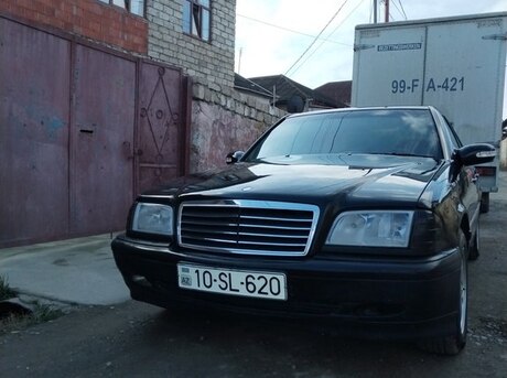 Mercedes C 220