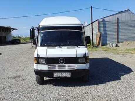 Mercedes 410 D 1990