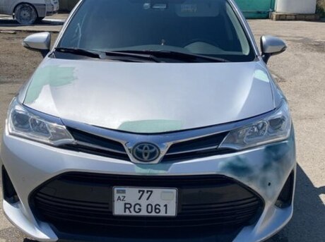 Toyota Corolla Fielder 2018