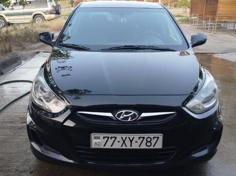 Hyundai Accent
