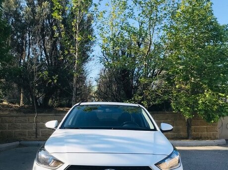 Hyundai Accent 2020