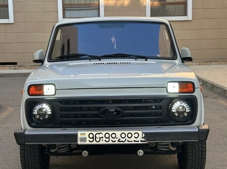 LADA (VAZ) Niva 2013