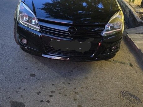 Opel Astra 2008