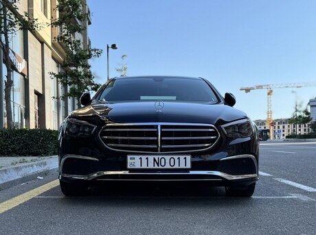 Mercedes E 200