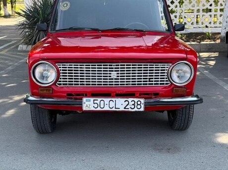 LADA (VAZ) 21011 1981