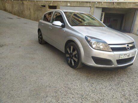 Opel Astra 2007