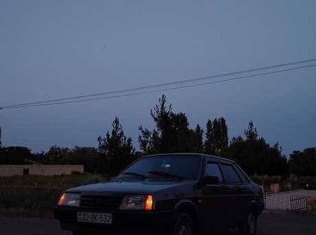 LADA (VAZ) 21099 1993