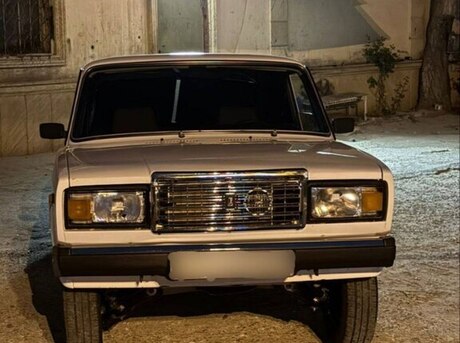 LADA (VAZ) 2107 2010