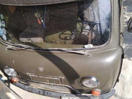 UAZ 3303