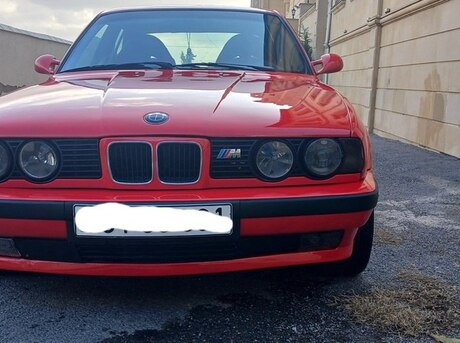 BMW 525 1989