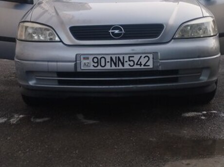 Opel Astra 2000