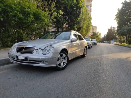 Mercedes E 240 2002