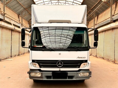 Mercedes Atego 818 2009