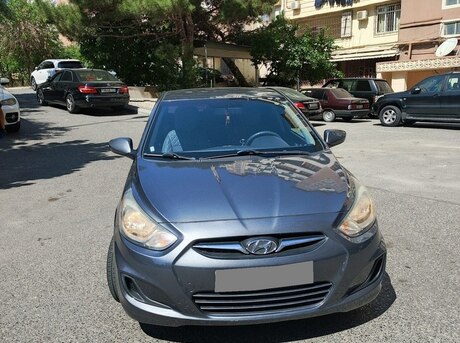 Hyundai Accent