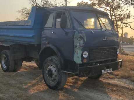 MAZ 5549