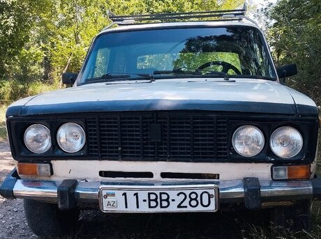 LADA (VAZ) 2106 1990