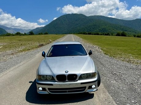 BMW 530 2001