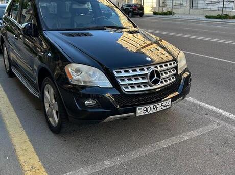 Mercedes ML 350 4MATIC 2010