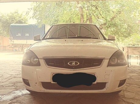 LADA (VAZ) Priora 2015