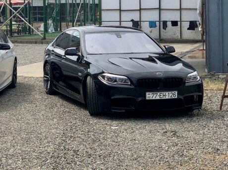 BMW 528